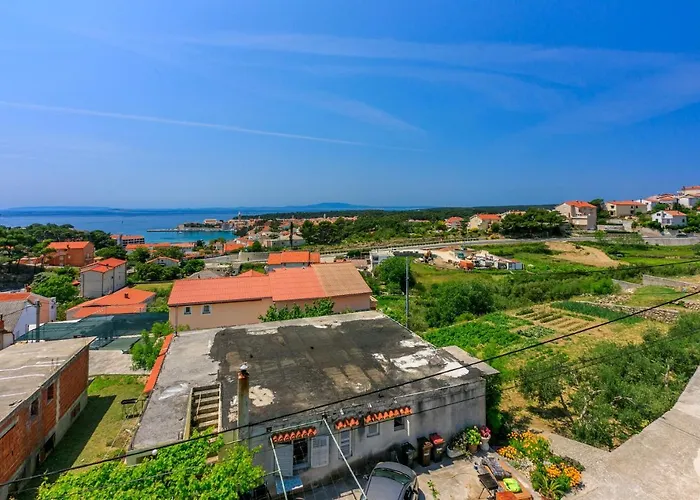 アパート Iva Banjol